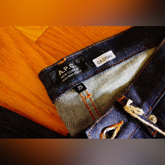 A.P.C new cure jeans NWT - Picture 2 of 5